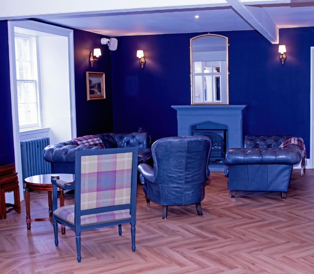 Conon Hotel Dingwall Exterior photo