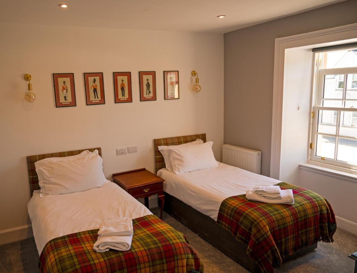 Conon Hotel Dingwall Exterior photo