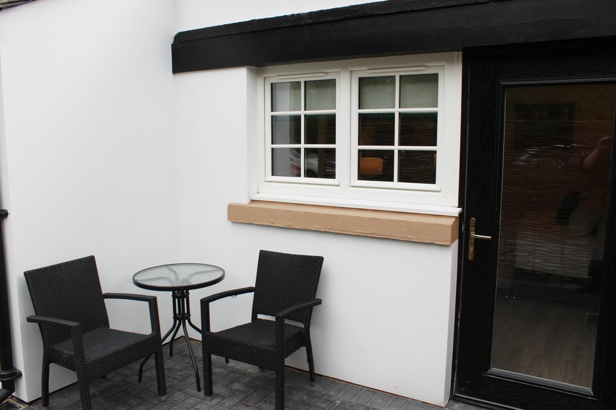 Conon Hotel Dingwall Exterior photo
