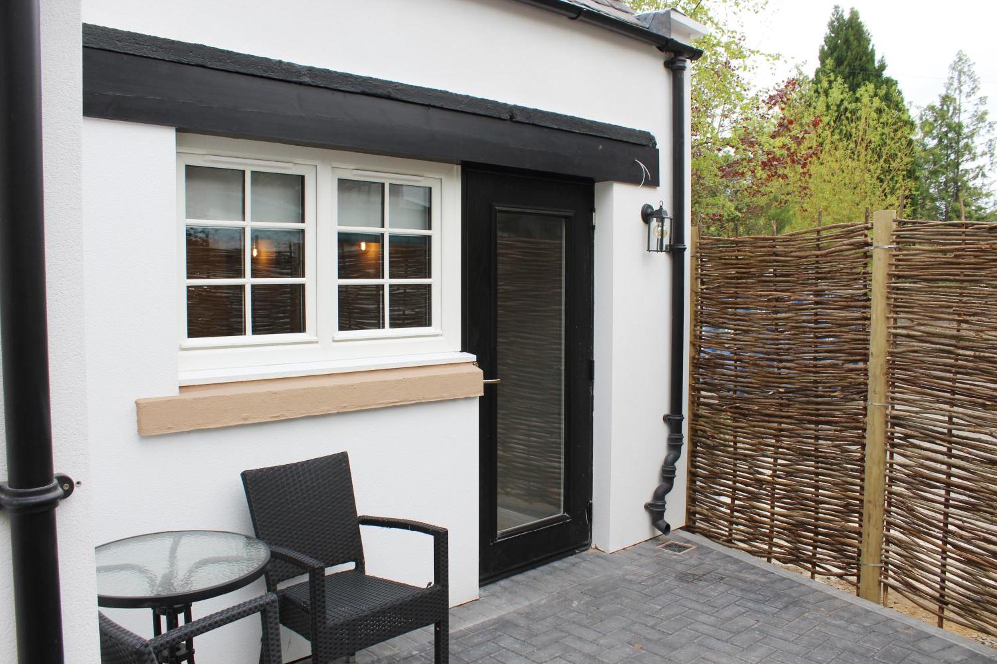 Conon Hotel Dingwall Exterior photo